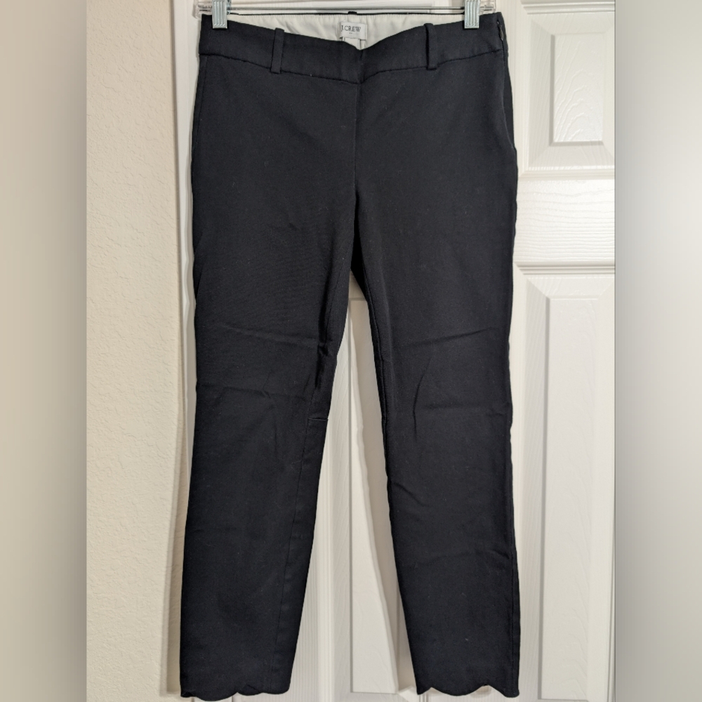 EUC•J. Crew Winnie Capris Pant W/Scalloped Hem & Belt Loops•Style H5171•Black•2